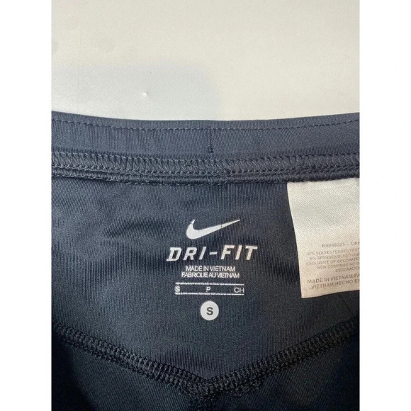Nike Dri Fit Womens Size Small Biker Biking Shorts Black 9” - Picture 3 of 7